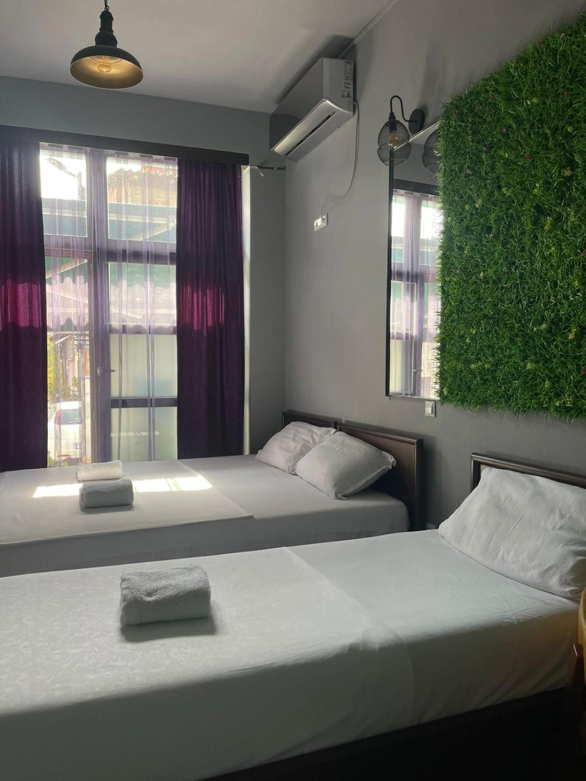 Hotel In Time Prizren Quarto foto